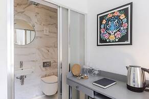 4 Berkeley Sq - YourApartment