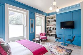 4 Berkeley Sq - YourApartment