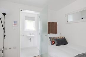 4 Berkeley Sq - YourApartment
