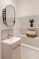 4 Berkeley Sq - YourApartment