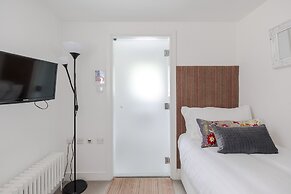 4 Berkeley Sq - YourApartment