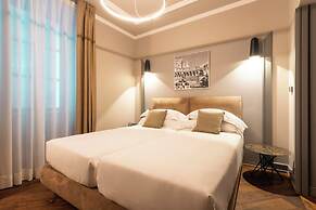 Loly Boutique Hotel