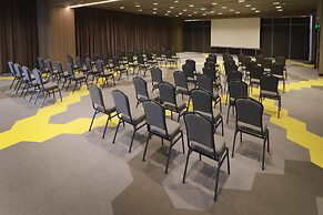 Holiday Inn Hotel and Suites Mexico Felipe Angeles Airport by IHG