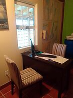 The BNB on Triggerfish Close to the airport