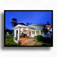 Parisons Plantation Experiences by Abad