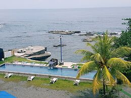 Hotel La Cueva De Limón