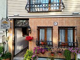Sultan Pier Hotel