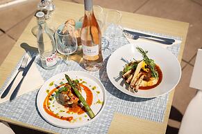 Golden Tulip Martigues Provence