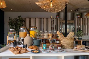 Golden Tulip Martigues Provence