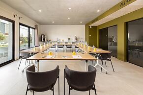 Golden Tulip Martigues Provence