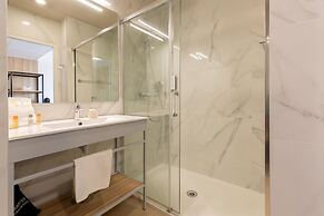 Golden Tulip Martigues Provence
