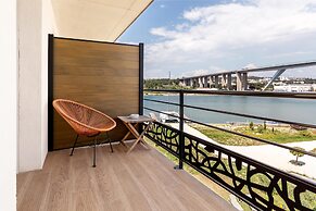 Golden Tulip Martigues Provence