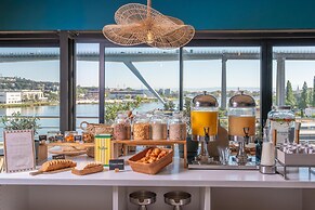 Golden Tulip Martigues Provence