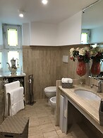 GianLuis Luxury Suites