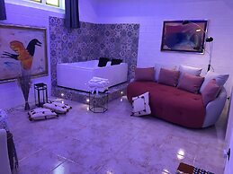 GianLuis Luxury Suites