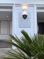 GianLuis Luxury Suites