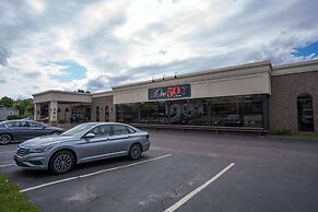 Glengarry Extended Stays