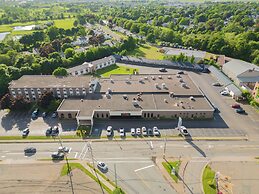 Glengarry Extended Stays