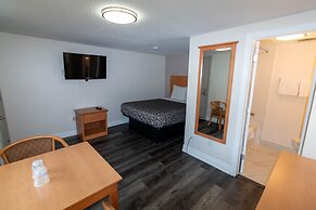 Borden Inn & Suites
