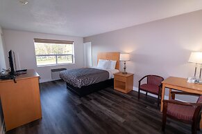 Borden Inn & Suites