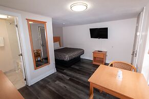 Borden Inn & Suites
