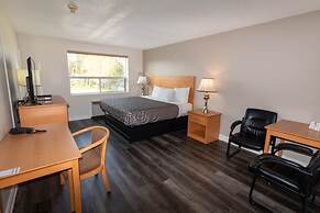 Borden Inn & Suites