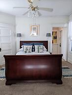 Old Powder House Inn