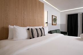 The Cactus Cove Inn and Suites