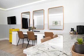 The Cactus Cove Inn and Suites