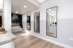 The Cactus Cove Inn and Suites