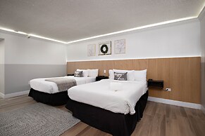 The Cactus Cove Inn and Suites