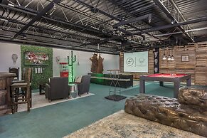 The Cactus Cove Inn and Suites