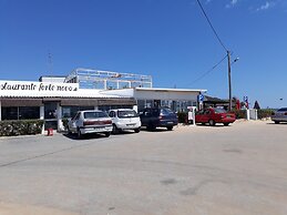 T1 Varandas Forte Piscina Ar Cond Garagem