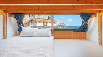 Pohang Puleungolae Caravan