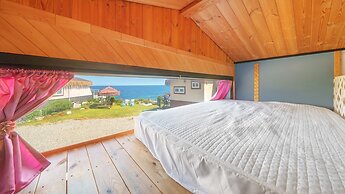 Pohang Puleungolae Caravan