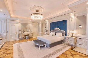 Lia by Minyoun Stars of Ulugbek