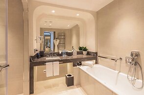 Silk Road by Minyoun