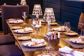 Silk Road by Minyoun