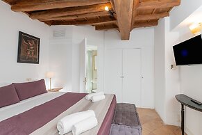 Banchi Apartments - Castel Sant'Angelo