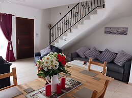 Beautiful 2-bed House in Mandria, Paphos