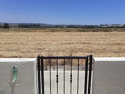 Beautiful 2-bed House in Mandria, Paphos