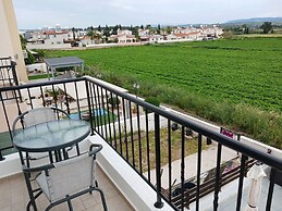 Beautiful 2-bed House in Mandria, Paphos