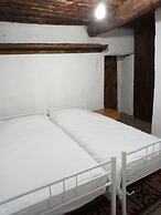 Koca Kapı Konaklama