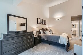 Snowlion Condos 302 3 Bedroom Condo by RedAwning