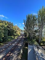 Stunning House with Views of Puget Sound Ideal for Family Reunions