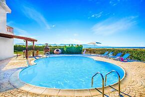 Blue Bay Villa Nicole