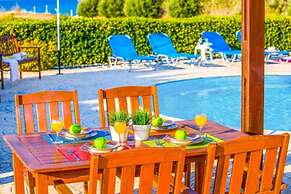 Blue Bay Villa Nicole