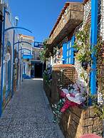 Double Inn Marina Hotel