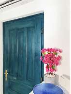 Minimal Resort & Pool in Siviri, 150m From the Sea