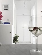 Minimal Resort & Pool in Siviri, 150m From the Sea